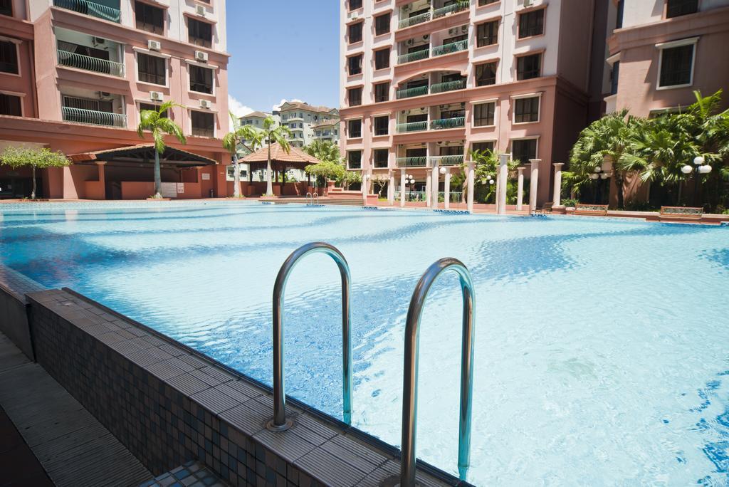 Nana Marina Court Apartment โกตาคินาบาลู ภายนอก รูปภาพ