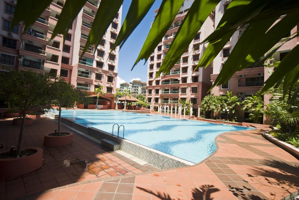 Nana Marina Court Apartment โกตาคินาบาลู ภายนอก รูปภาพ